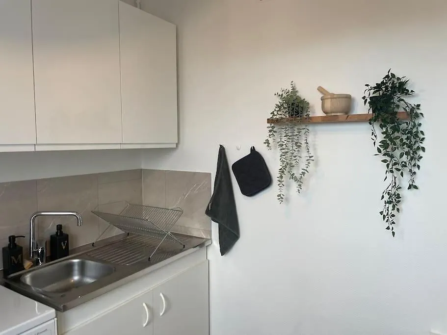 T1 - Parking - 4Min De L'Intramuros - Linge Inclus فان 0*,  فرنسا
